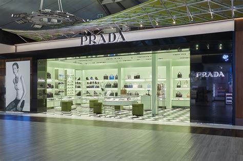 prada emquartier|New Prada Bangkok store unveiled .